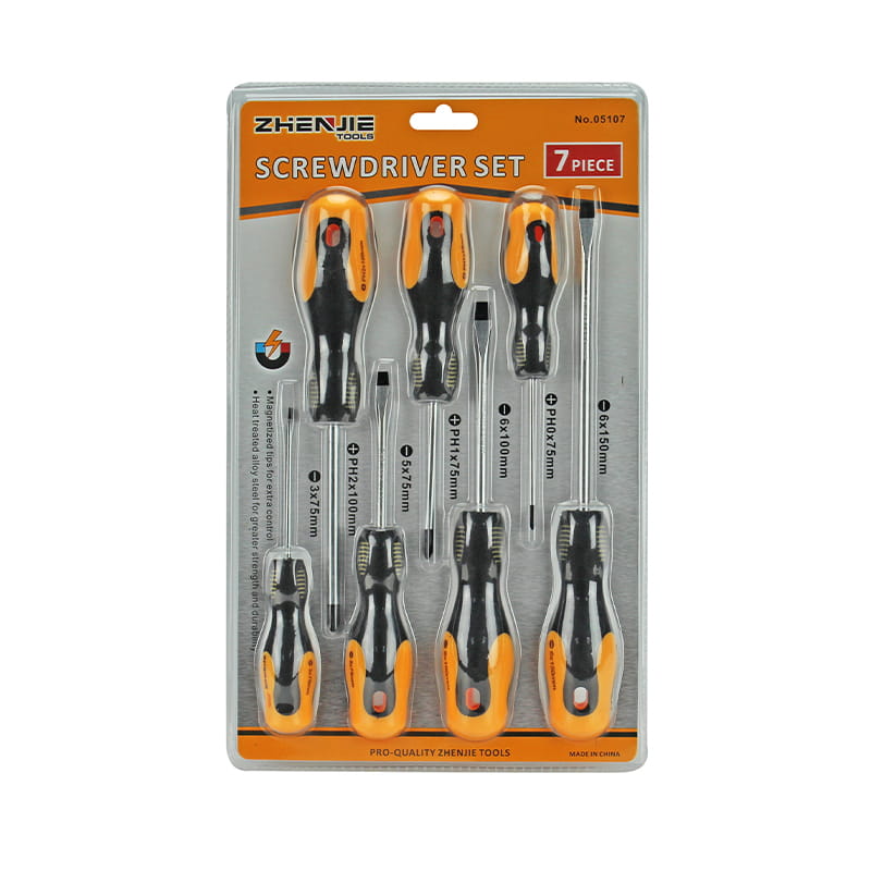 Muti-funkcionalni odvijač Set: obavezan u okviru alata
